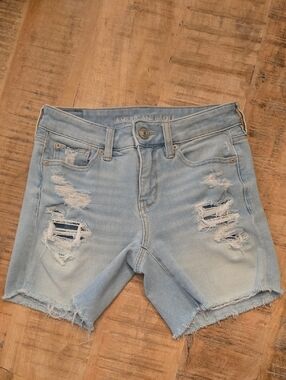 American Eagle Outfitters Light Wash Distressed Jean Shorts